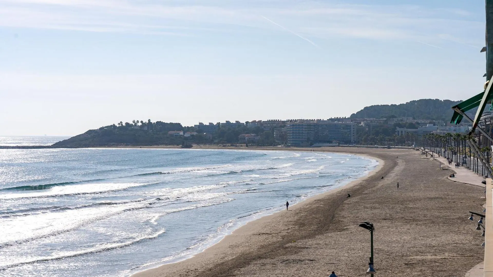 Bell Raco Deluxe Apartment La Pineda Spain