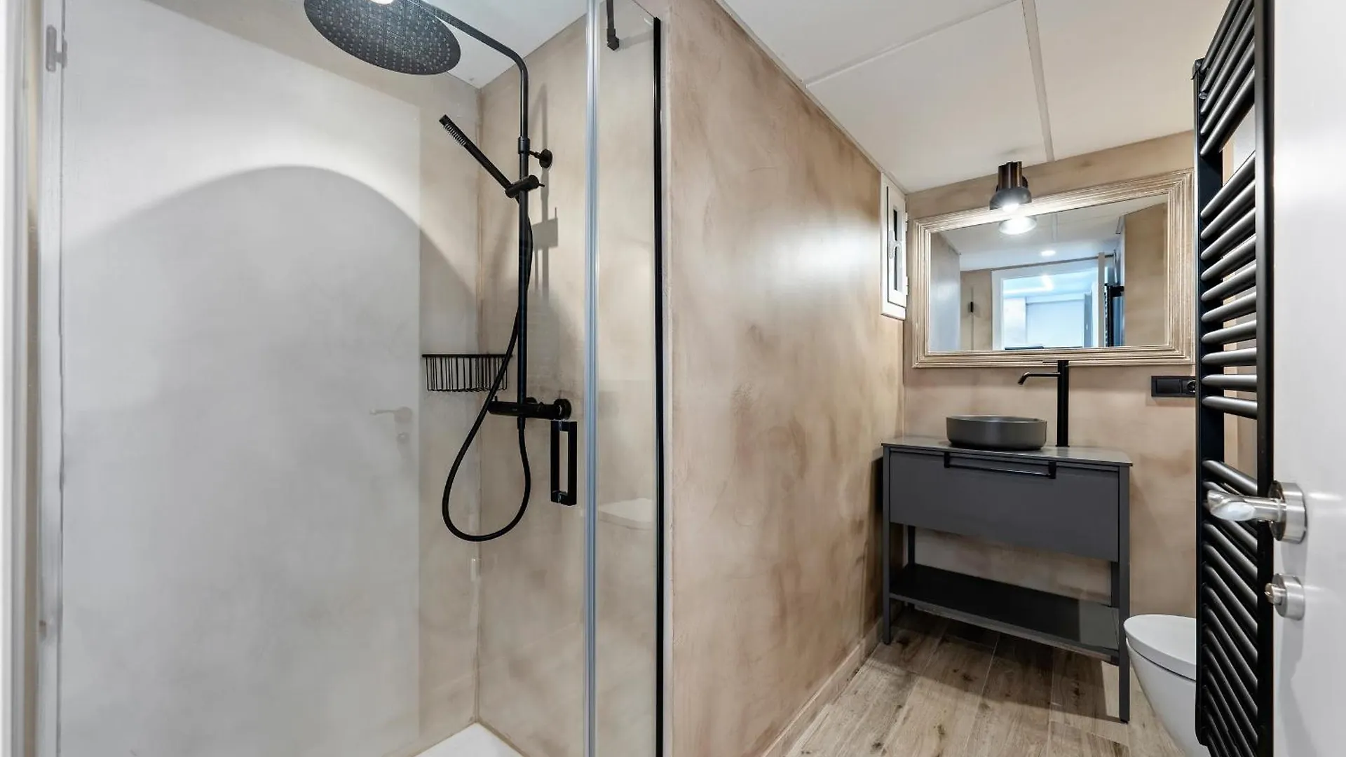 Bell Raco Deluxe Apartment La Pineda 0*,