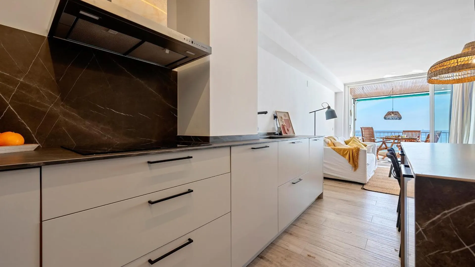 Bell Raco Deluxe Apartment La Pineda 0*,